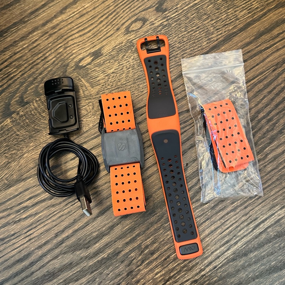 ORANGE THEORY heart monitor